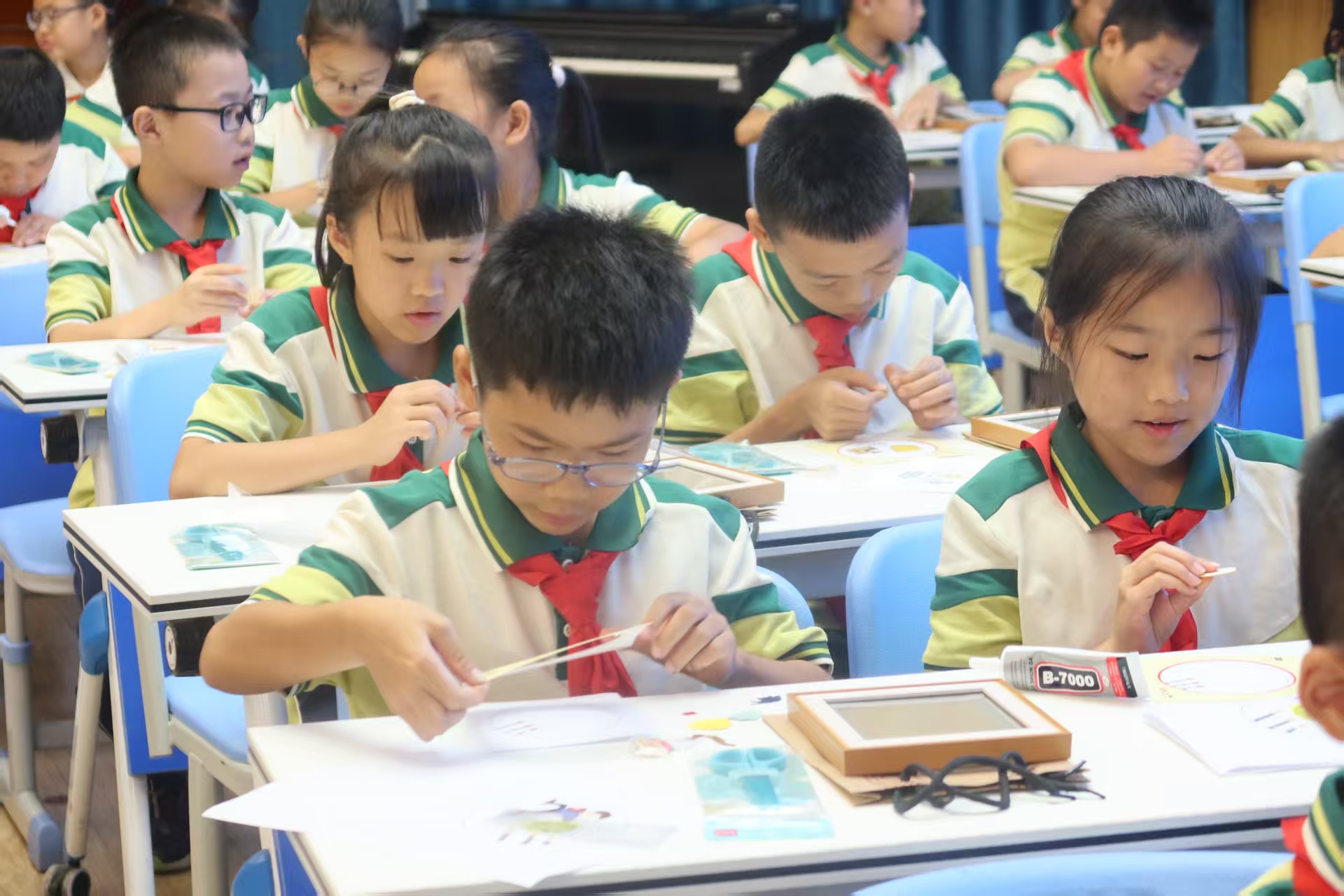 建阵地、出周边、摆地摊……宁夏这地普法玩出花儿！